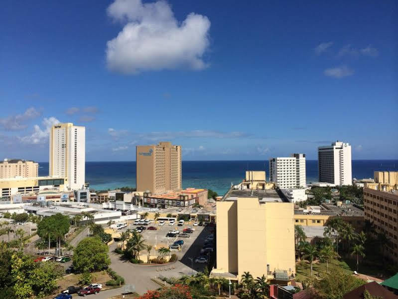 Tumon Bay Capital Hotel Тамунинг Экстерьер фото